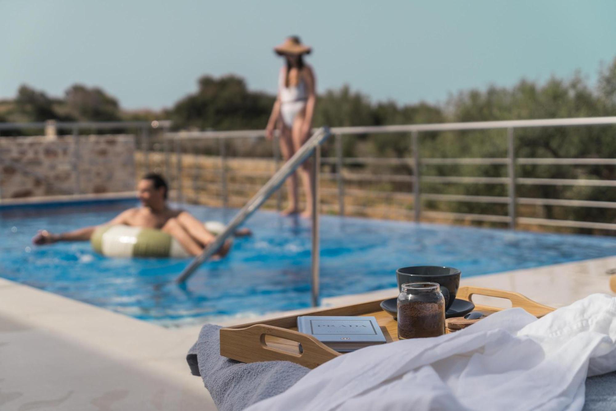 Oinolithos Luxury Villas Kalamaki  Ngoại thất bức ảnh